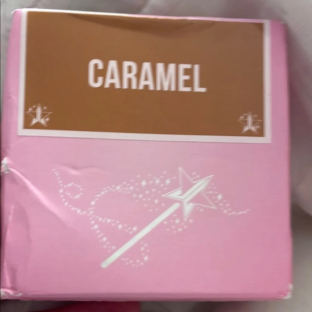 Jeffree Star Magic Star Setting Powder in Pink Box